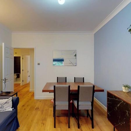 Lovely 2-Bedroom Flat Near Highgate Londres Exterior foto